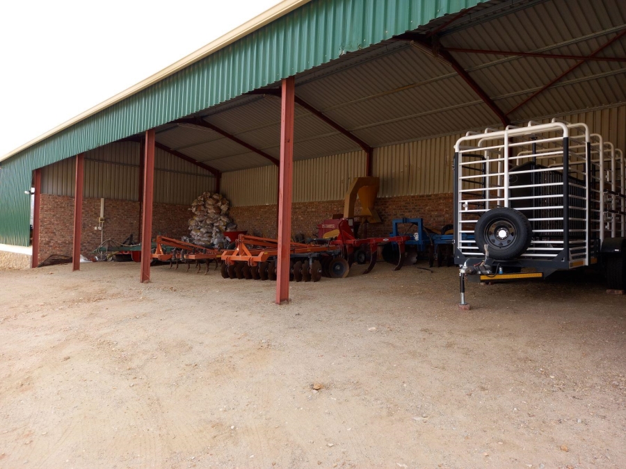Commercial Property for Sale in Willowmore Eastern Cape